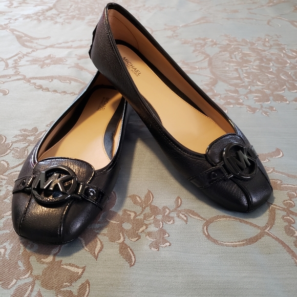 Michael Kors Shoes - Michael Kors Fulton Moccasin Black Ballet Flats